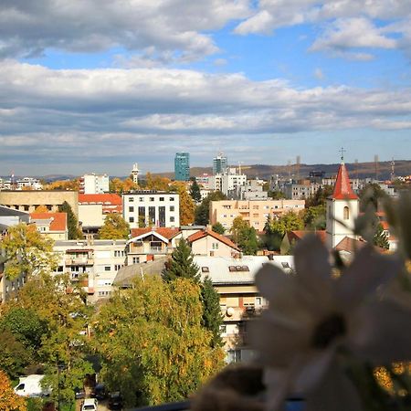 Downtown Apartment Banja Luka Eksteriør bilde