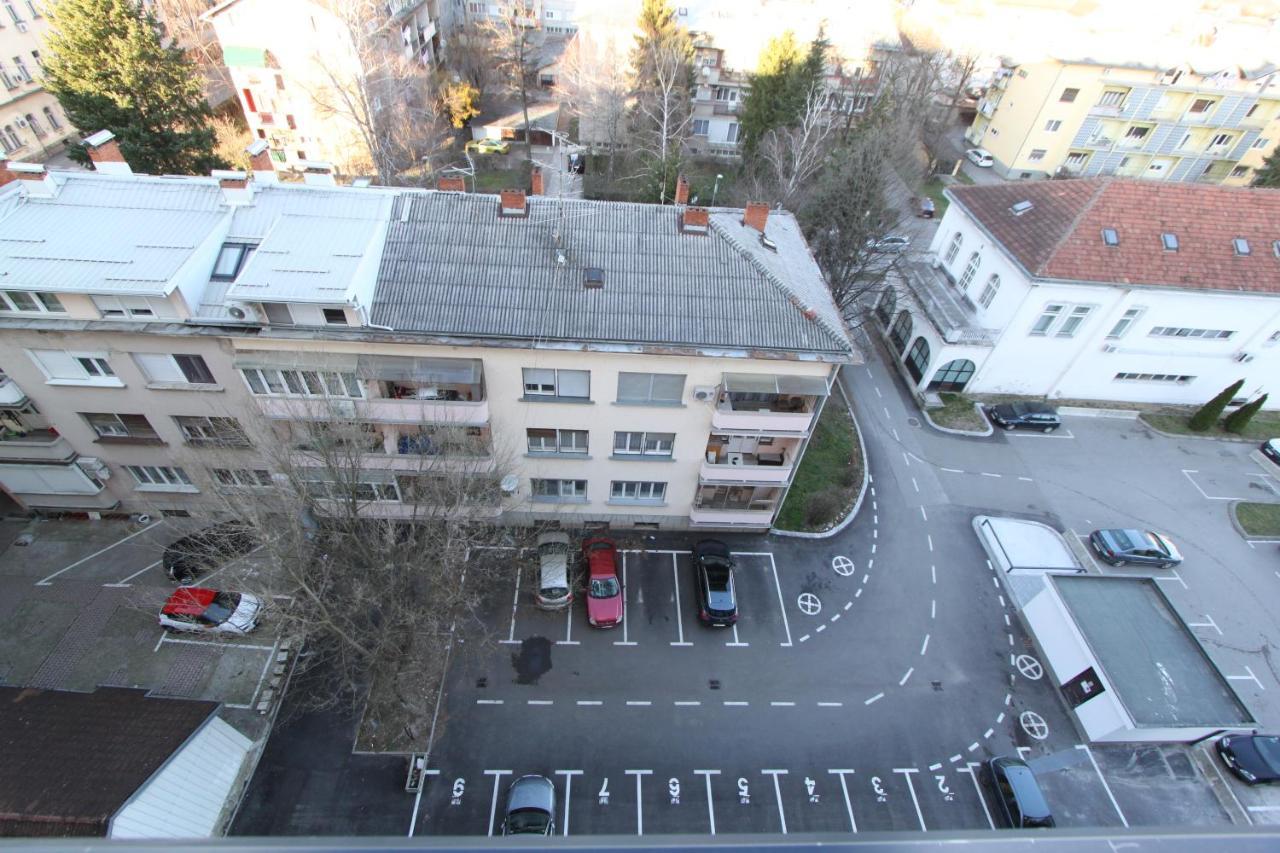 Downtown Apartment Banja Luka Eksteriør bilde